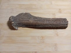 JELENÍ PARŮŽEK PRO PSY půlený - 20 cm