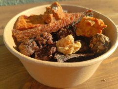 LOVELY LIGHT TREATS  200g