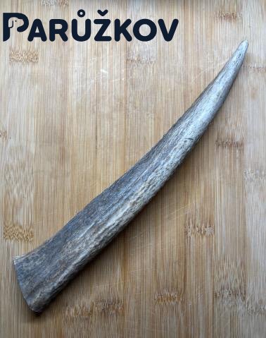 JELENÍ PARŮŽEK PRO PSY půlený 24,4cm