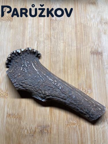 JELENÍ PARŮŽEK PRO PSY půlený 17cm