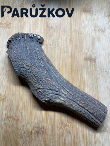 JELENÍ PARŮŽEK PRO PSY půlený 21,1cm