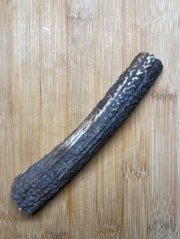 JELENÍ PARŮŽEK PRO PSY půlený 15,7cm
