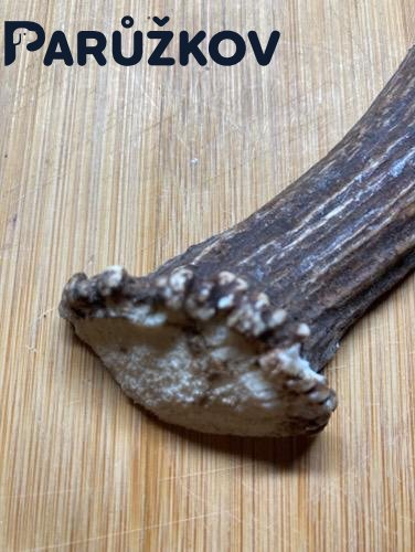 JELENÍ PARŮŽEK PRO PSY půlený 13,5cm